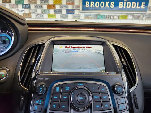 Used 2012 Buick LaCrosse Touring image 10