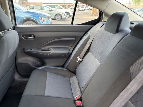 Used 2025 Nissan Versa SV FWD image 37