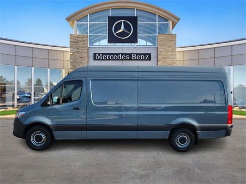 New 2025 Mercedes-Benz Sprinter 2500 image 2