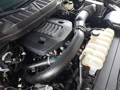 Used 2022 Ford F150 XLT w/ Equipment Group 302A High AWD/4WD image 28