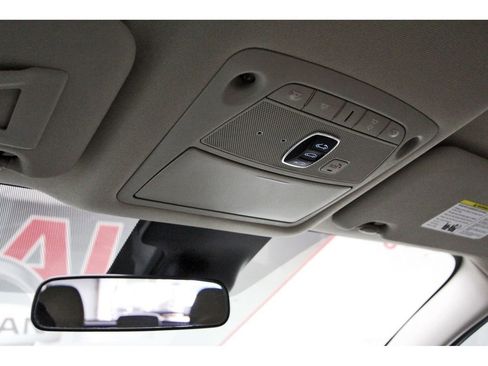 Used 2022 Nissan Rogue Sport SL FWD image 17