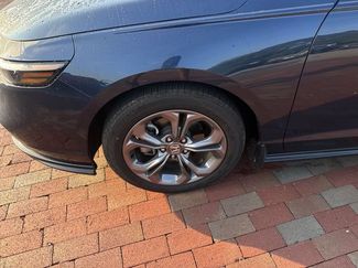 Used 2024 Honda Accord EX video 2