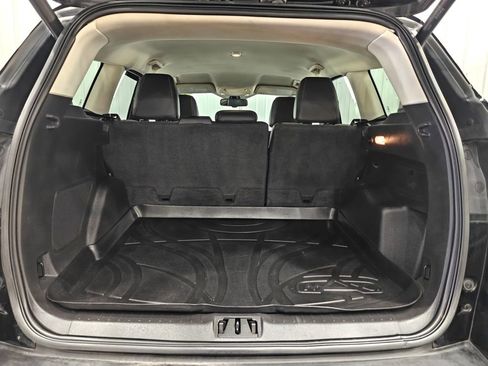 Used 2017 Ford Escape Titanium AWD/4WD image 30