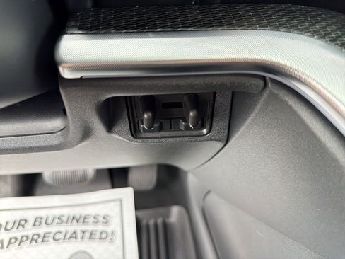 Used 2025 Ford Expedition Platinum w/ Stealth Appearance Package AWD/4WD image 34