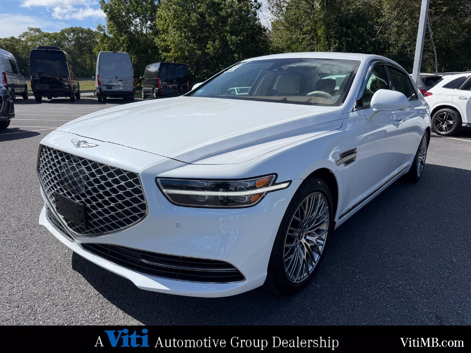 Used 2022 Genesis G90 3.3T Premium AWD/4WD image 4