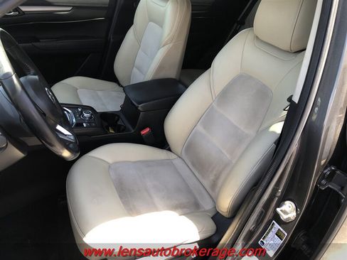 Used 2017 MAZDA CX-5 Touring w/ Preferred Equipment Package FWD image 11