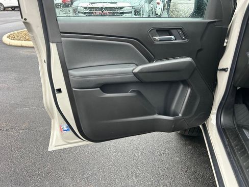 New 2026 GMC Canyon Elevation w/ Convenience Package image 5