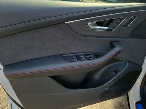 New 2026 Audi SQ8 Prestige AWD/4WD image 18