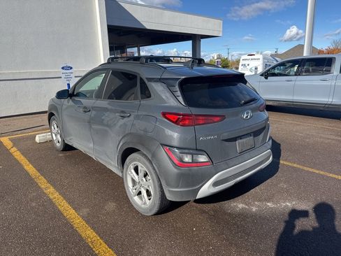Used 2023 Hyundai Kona SEL image 4