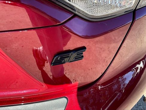 Used 2023 Toyota Corolla SE w/ Carpet Mat Package (TMS) image 8