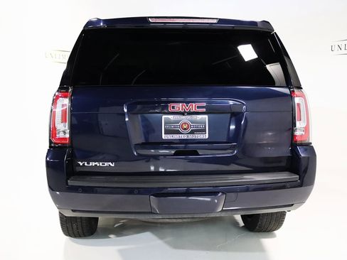 Used 2017 GMC Yukon SLT image 27