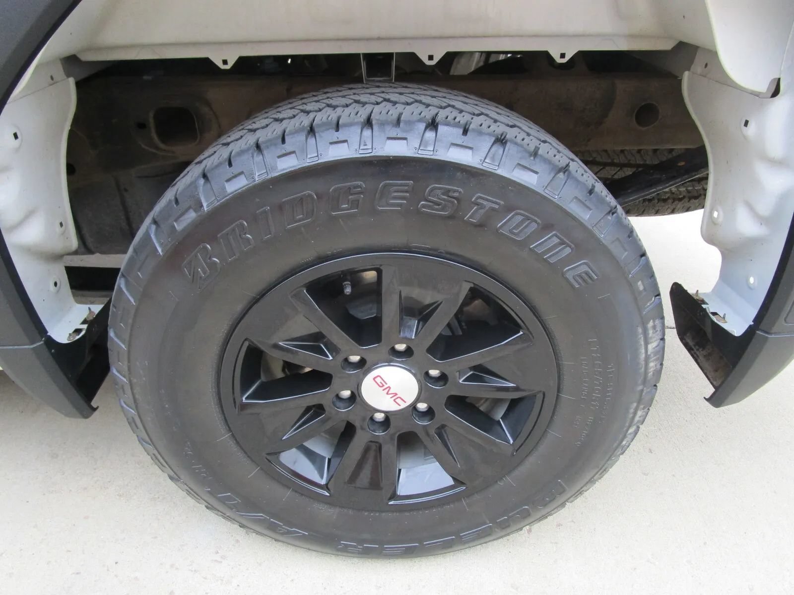 Used 2024 GMC Sierra 1500 SLE AWD/4WD image 27