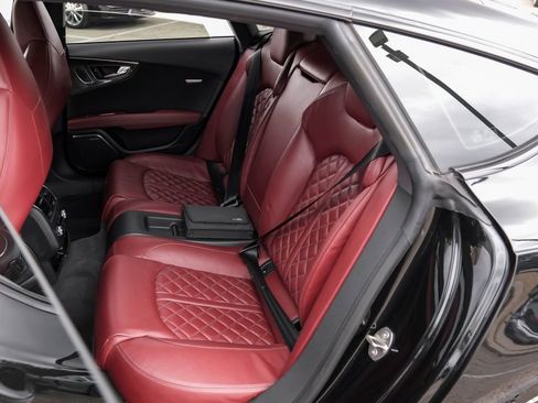 Used 2018 Audi S7 Prestige w/ S Sport Package image 46