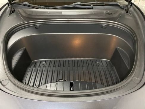 Used 2023 Tesla Model 3 Standard Range RWD image 96
