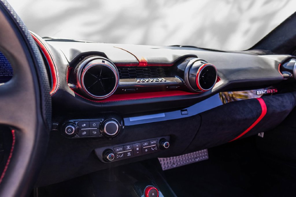 Certified 2022 Ferrari 812 GTS RWD image 41