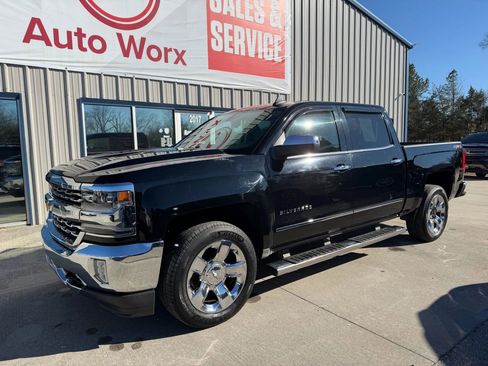 Used 2018 Chevrolet Silverado 1500 LTZ w/ Sport Package image 24