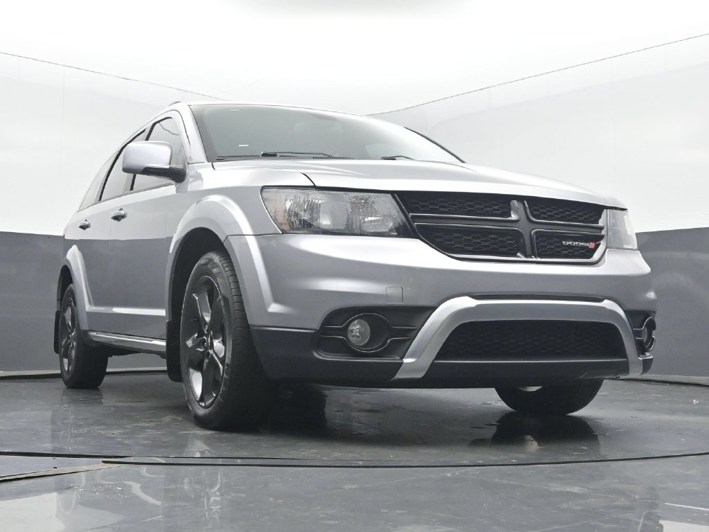 Used 2019 Dodge Journey Crossroad w/ Mopar All Weather Group FWD image 57