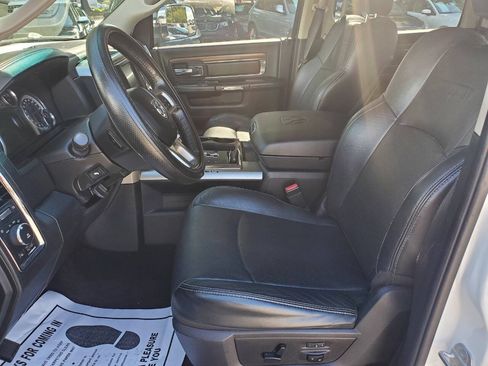 Used 2013 RAM 1500 Laramie w/ Convenience Group AWD/4WD image 10