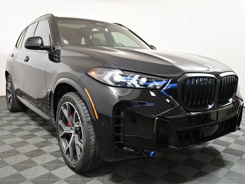 New 2026 BMW X5 xDrive40i w/ M Sport Package image 4