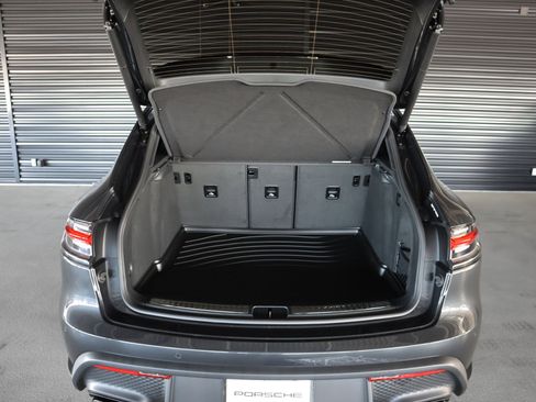 New 2026 Porsche Macan S AWD/4WD image 23