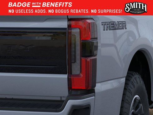 New 2026 Ford F250 Platinum w/ Tremor Off-Road Package AWD/4WD image 22