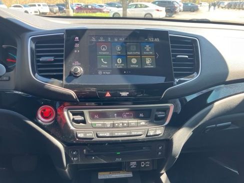 Used 2021 Honda Pilot Elite image 14