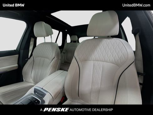 Used 2021 BMW X5 xDrive40i w/ M Sport Package AWD/4WD image 5