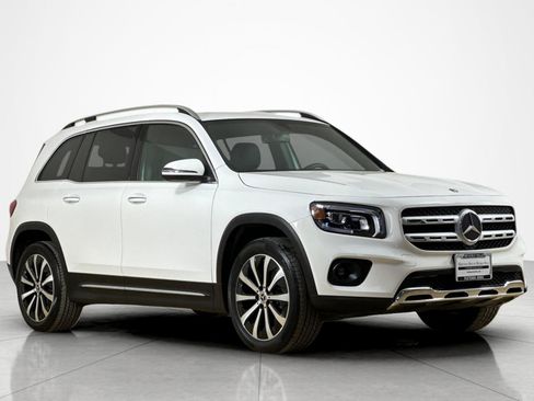 Used 2022 Mercedes-Benz GLB 250 image 7