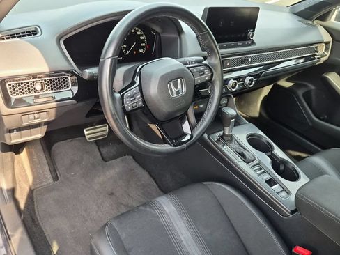 Used 2025 Honda Civic Sport image 15