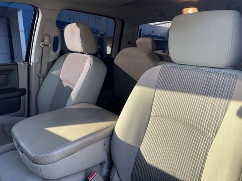 Used 2009 Dodge Ram 1500 Truck SLT w/ Light Group image 15