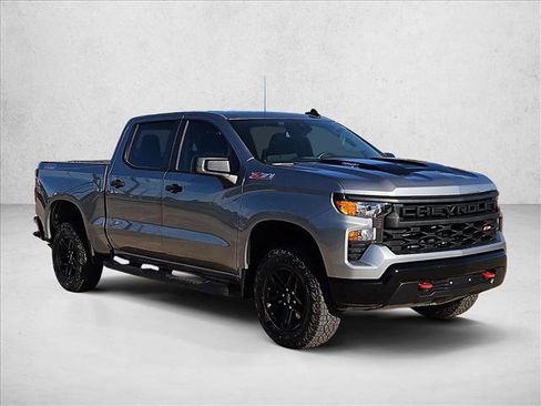 Used 2025 Chevrolet Silverado 1500 Custom Trail Boss AWD/4WD image 3