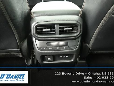 Used 2024 Honda Pilot TrailSport image 37