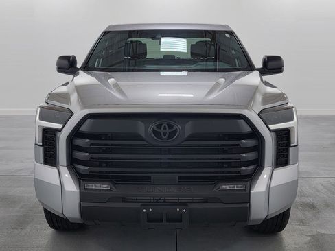 Used 2025 Toyota Tundra SR5 image 3