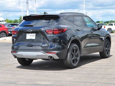 New 2026 Chevrolet Blazer LT w/ Convenience Package FWD image 3