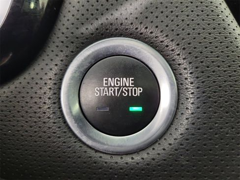 Certified 2023 Cadillac XT6 Luxury image 31