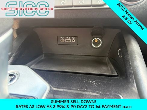 Used 2023 Nissan Altima 2.5 SV AWD/4WD image 16