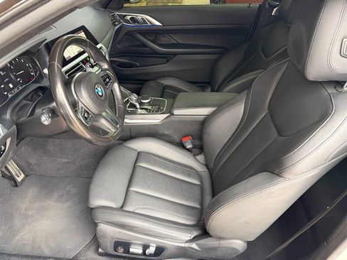 Used 2021 BMW 430i Coupe w/ M Sport Package image 9