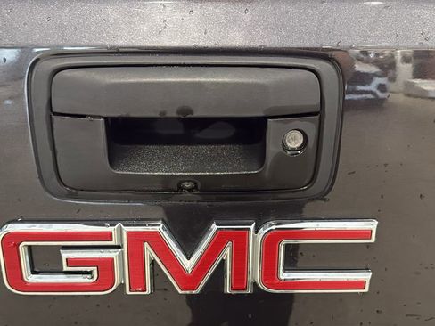 Used 2016 GMC Sierra 1500 SLE w/ SLE Value Package AWD/4WD image 9