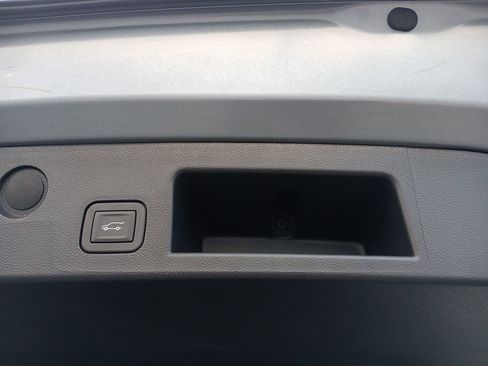 New 2026 Chevrolet Equinox LT w/ Convenience Package II image 21