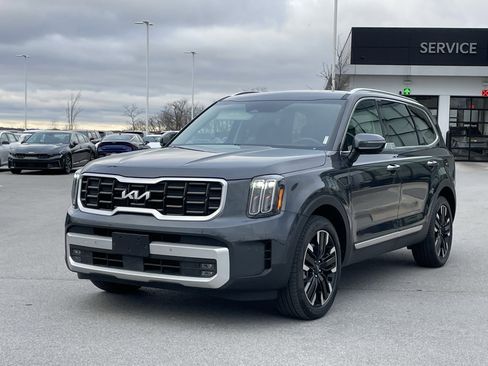 Used 2024 Kia Telluride SX image 3