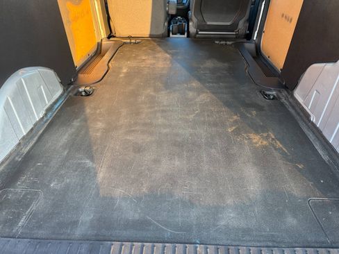 Used 2017 Ford Transit Connect XL FWD image 22