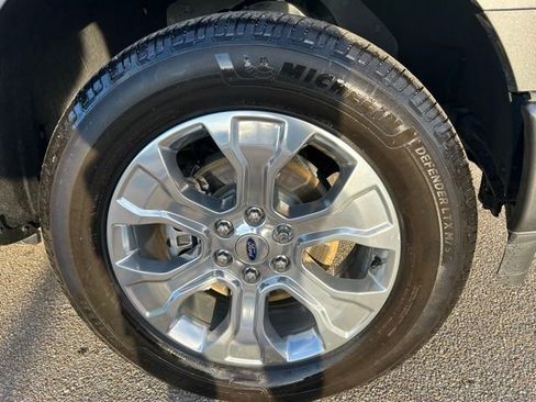 Certified 2023 Ford F150 Platinum w/ Equipment Group 701A High AWD/4WD image 9