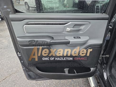 Used 2019 RAM 1500 Big Horn image 16