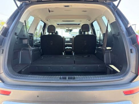 Used 2022 Kia Telluride S FWD image 16
