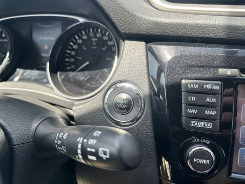 Used 2014 Nissan Rogue SL AWD/4WD image 31
