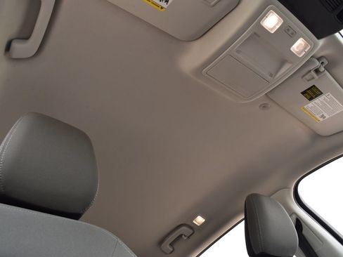 Used 2022 Ford Escape SE w/ SE Sport Appearance Package AWD/4WD image 34
