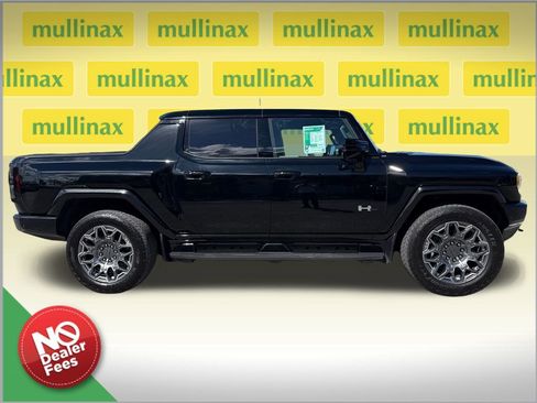 Used 2024 GMC Hummer EV 3X image 2