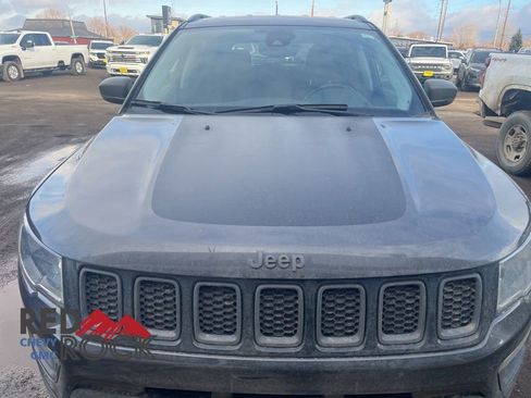 Used 2021 Jeep Compass Trailhawk image 2