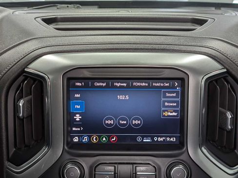Used 2020 Chevrolet Silverado 2500 LTZ w/ LTZ Premium Package AWD/4WD image 18