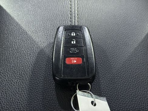 Used 2019 Toyota RAV4 XLE Premium w/ All Weather Liner Package AWD/4WD image 32